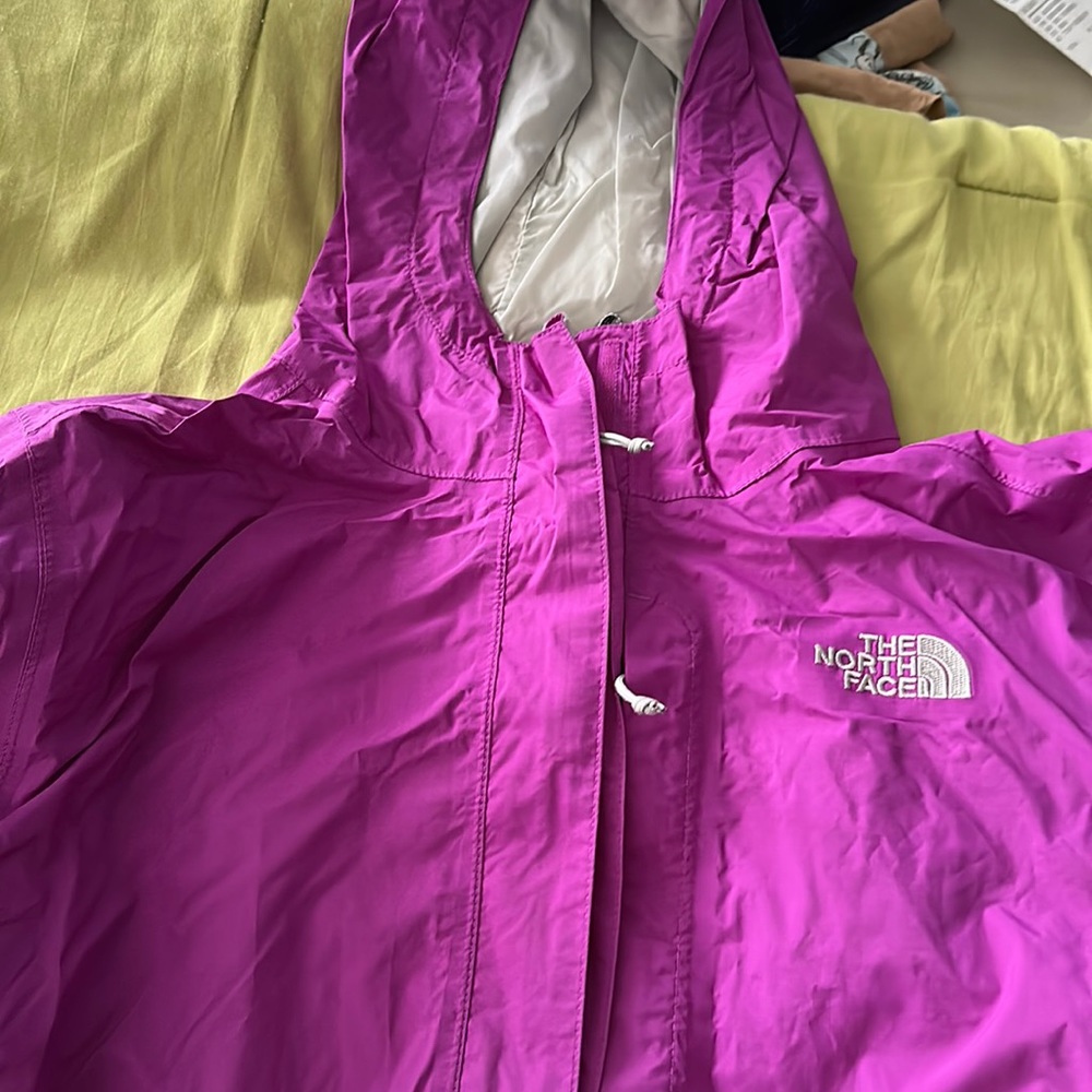 North face lady, rain jacket